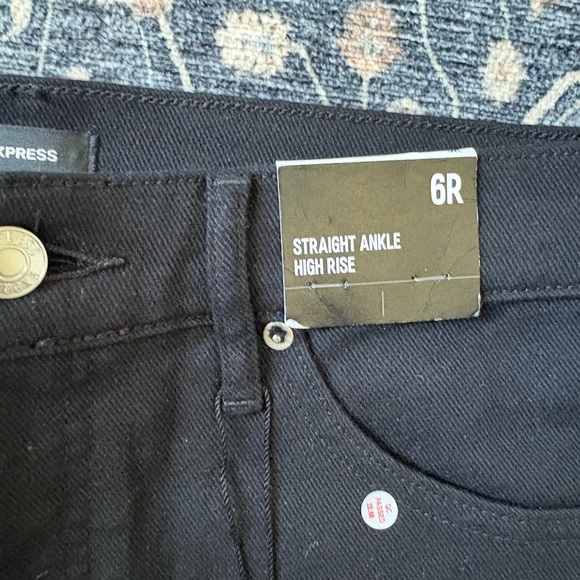 Express Straight Ankle High Rise Jeans - Size 6 Regular - Picture 3 of 6